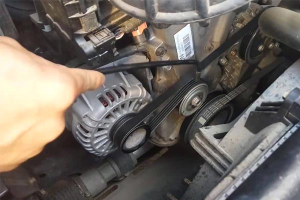 邓州转速传感器的工作原理是什么？